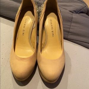 Gianni Bini rhinestoned heels!